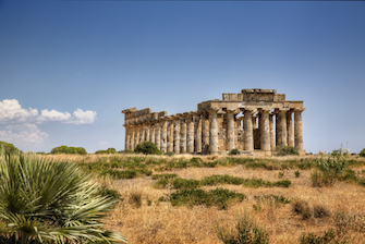 sicily guide holiday vacation west southwest selinunte temple ancien greek sightseeing