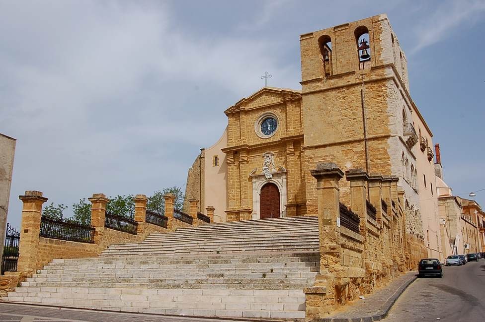 sicily guide holiday information sicilian cities agrigento san gerlando church architecture sightseeing